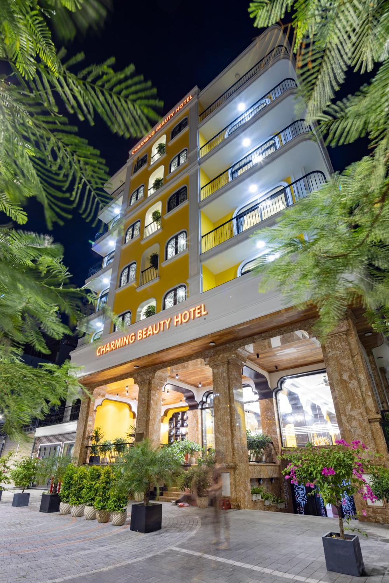 Charming Beauty Hotel Дананг Екстериор снимка